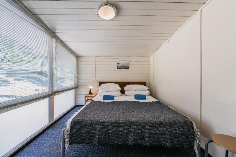 Double Room with Shared Bathroom image 3