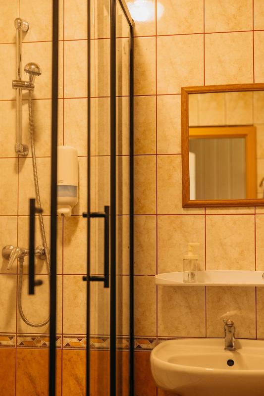 Double Room with Private Bathroom image 4
