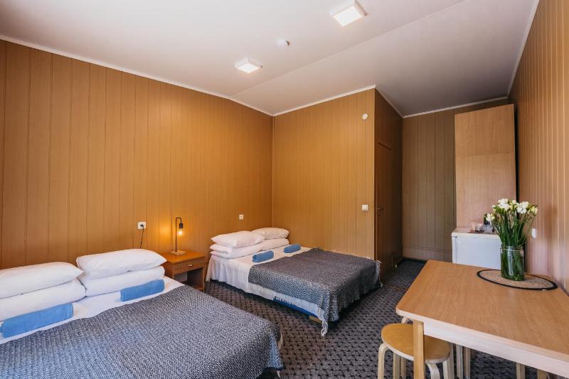 Triple Room with Private Bathroom image 4