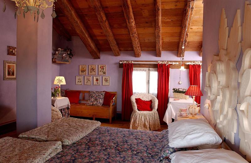Superior Double Room image 4