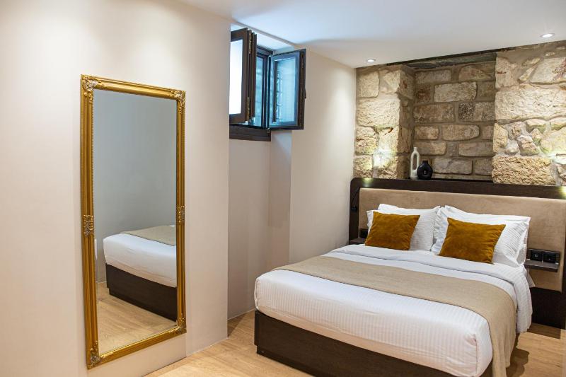 Epitome Suites - image 10
