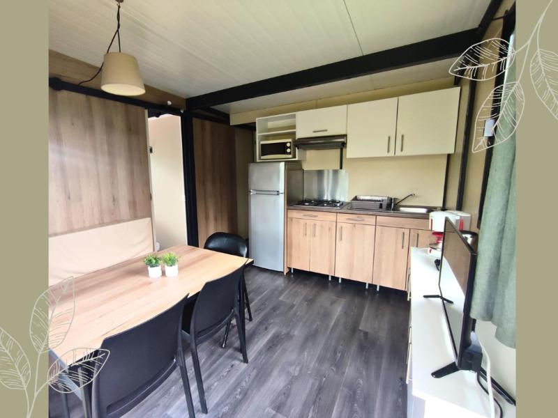 Two-Bedroom Chalet image 4