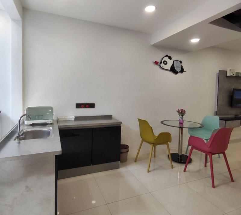 MM Homestay 5 Pax Air Putih Central  in Kuantan - image 11