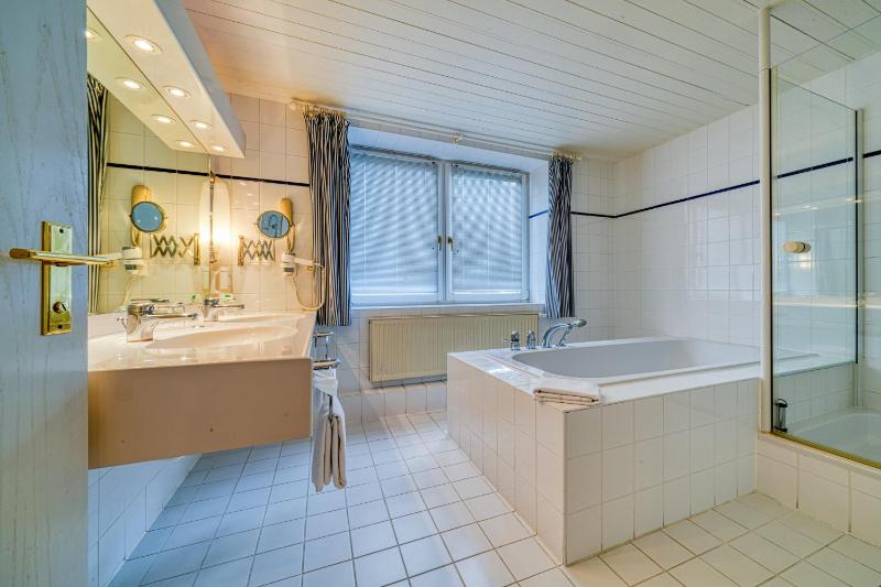 Suite image 3