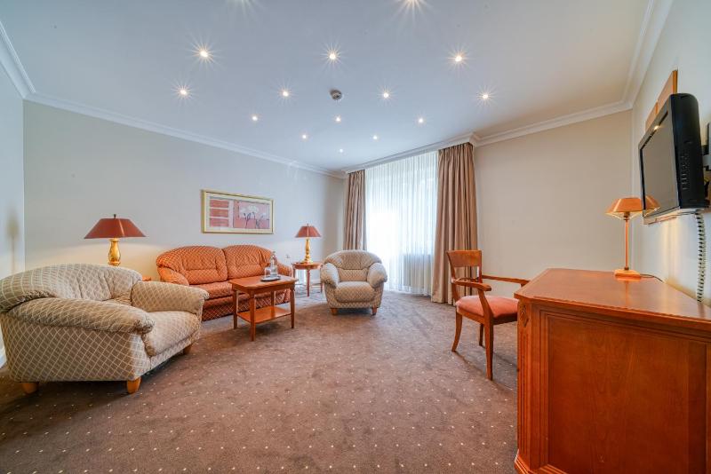 Suite image 1