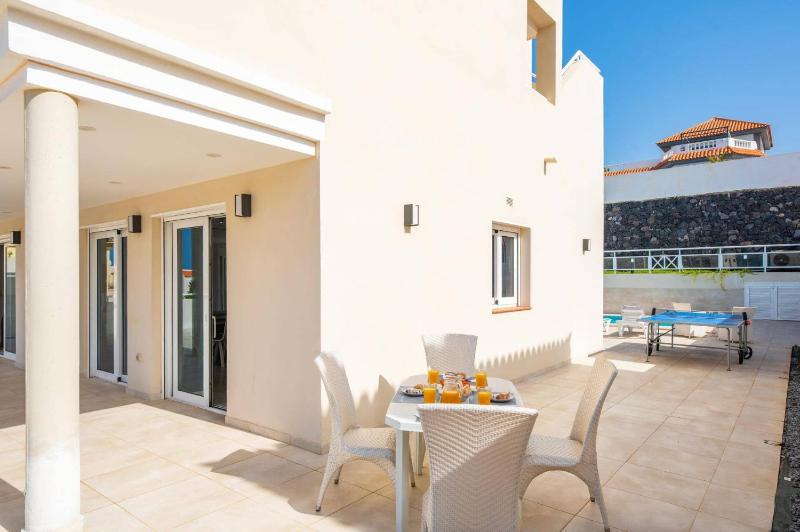 Villa Alegria by Villa Plus - image 28