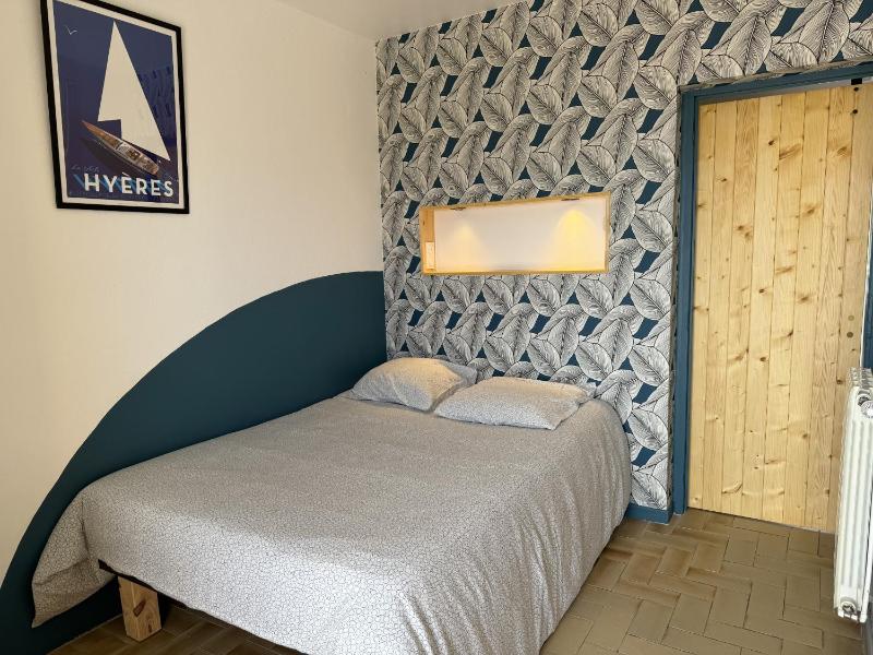 One-Bedroom Family Apartment image 3