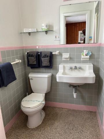 Seahorse Inn - image 13