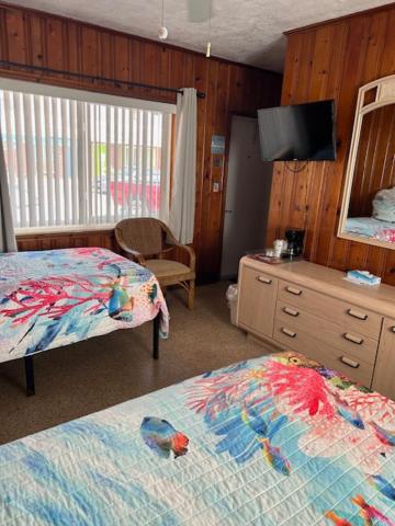 Seahorse Inn - image 32
