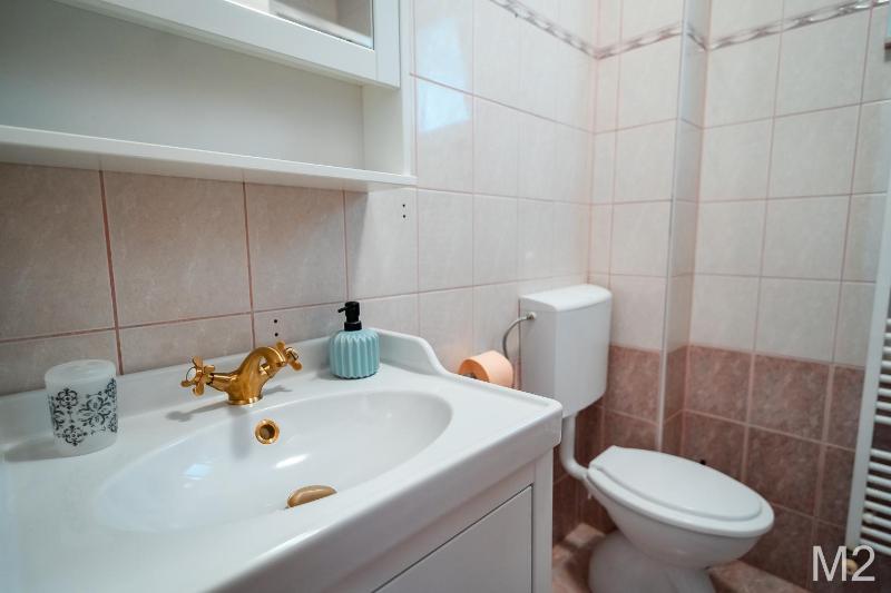 Two-Bedroom Apartment with Sea View image 3