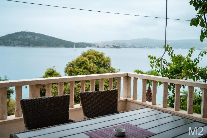 Two-Bedroom Apartment with Sea View image 1