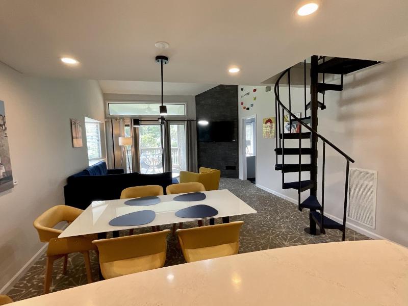 Mod and fun villa with full access to all resort amenities 9EWC villa - image 24