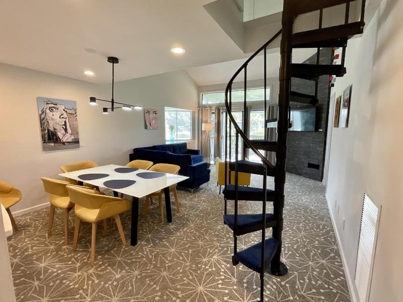 Mod and fun villa with full access to all resort amenities 9EWC villa - image 10