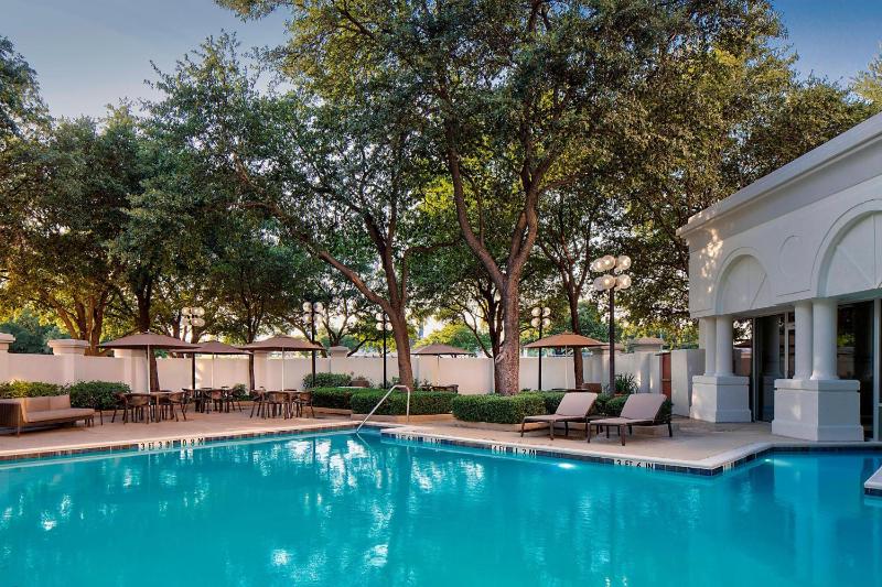 Sheraton Suites Market Center Dallas - image 32