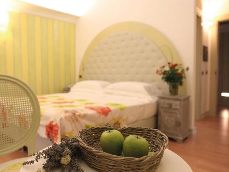 Triple Room image 1