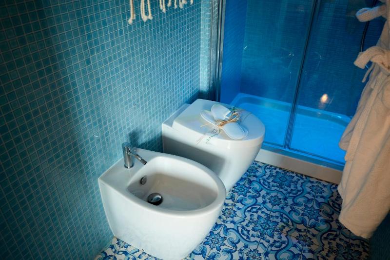 Superior Double Room image 2