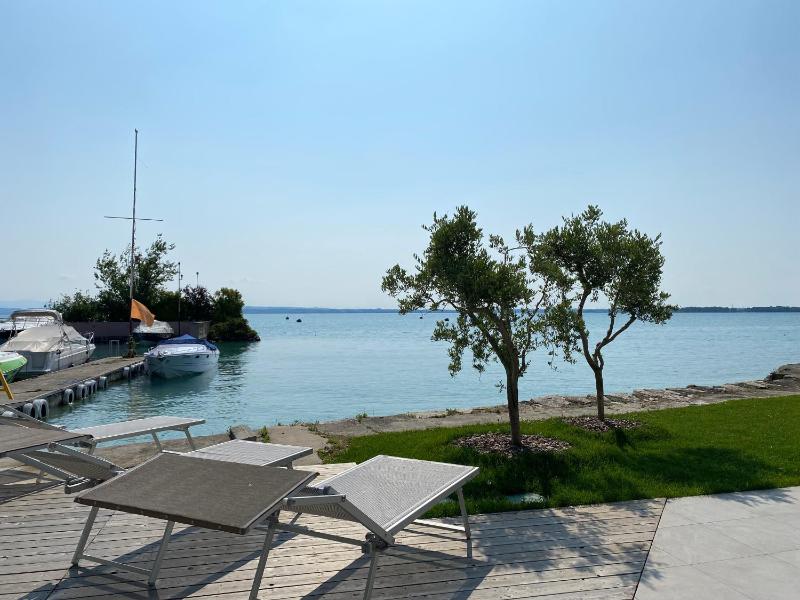 Sirmio Apartments - Darsena Stay - image 45