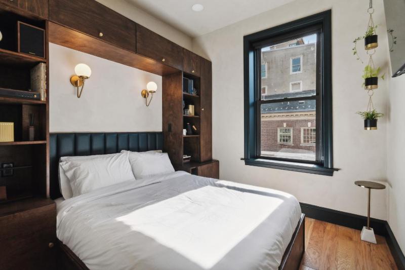 Society Hill Hotel - image 9