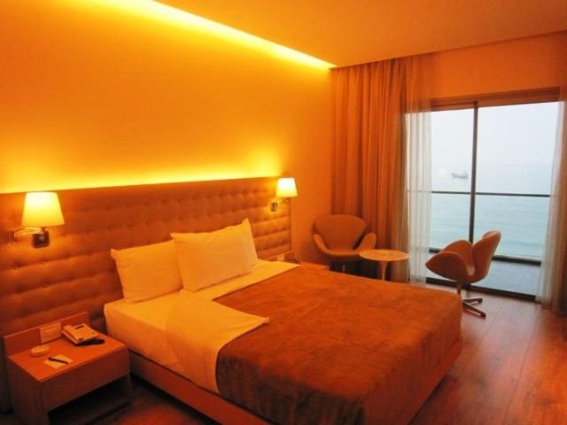 Standard Double Room image 1