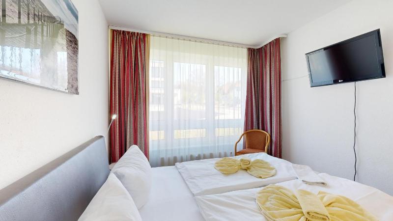 Comfort One-Bedroom Apartment with Balcony image 4