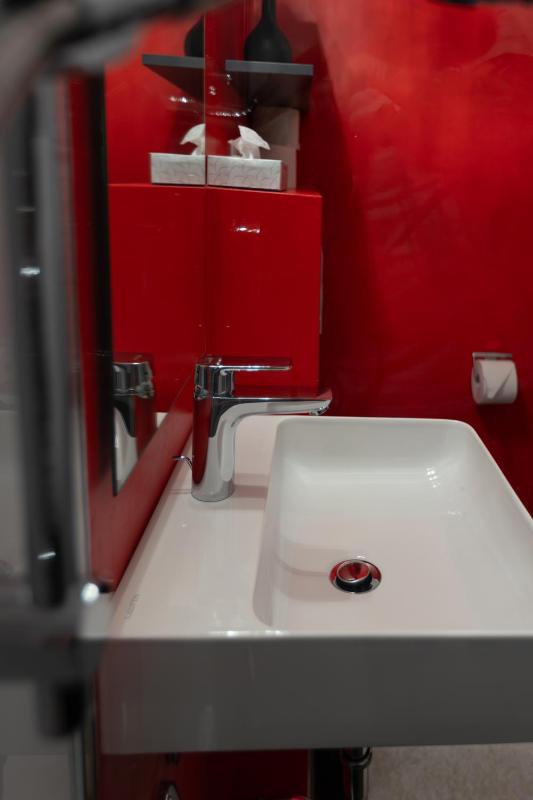 Standard Apartment image 4