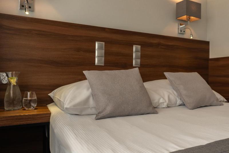 Single Room image 4