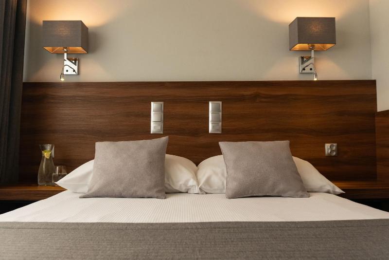 Single Room image 1