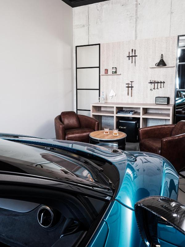 Car Studio – For You and Your Own Car image 1