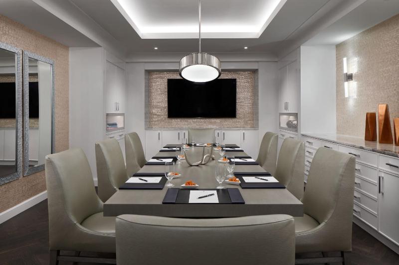The Ritz-Carlton Cleveland - image 18