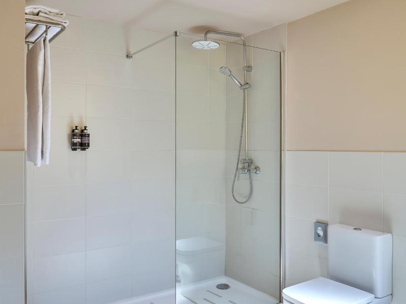 Comfort Double Room image 2