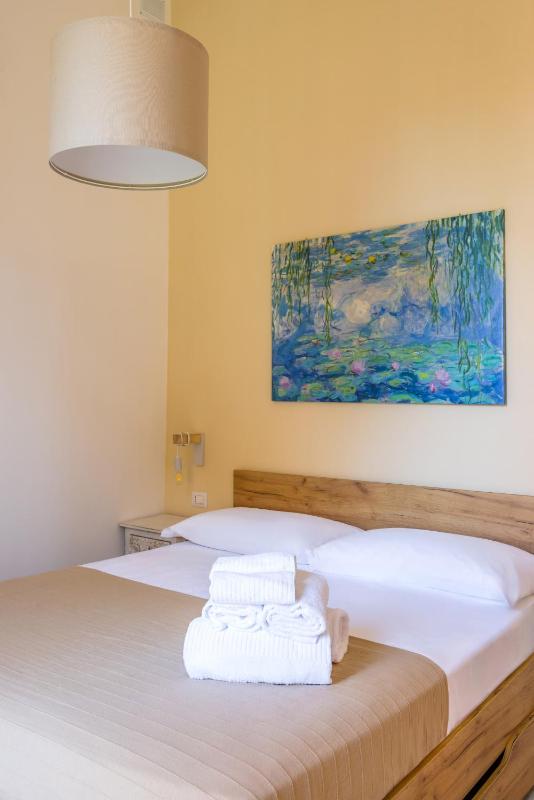 Smooth Vibes at Chiaia by NapoliApartments - image 10