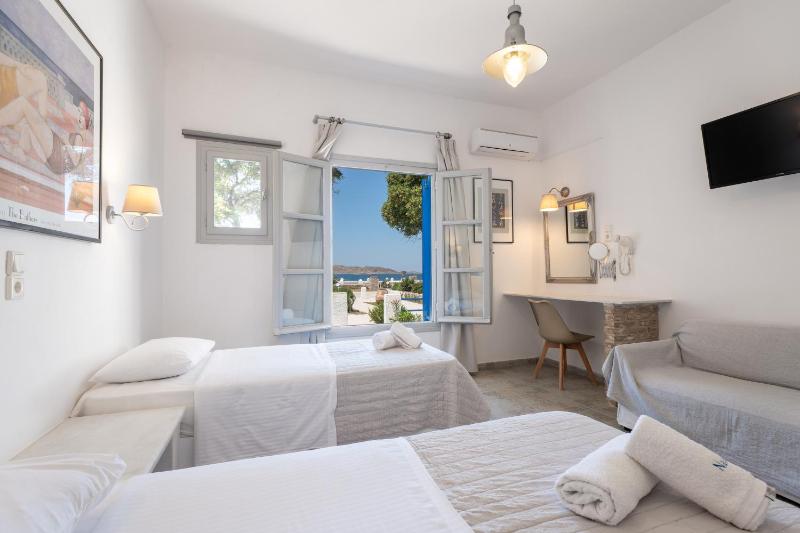 Superior Two-Bedroom Apartment with Sea View  image 1