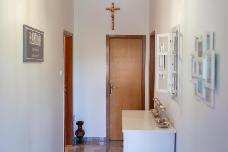 Apartment BAZINA - airconditioning parking 500m from the beach - image 3
