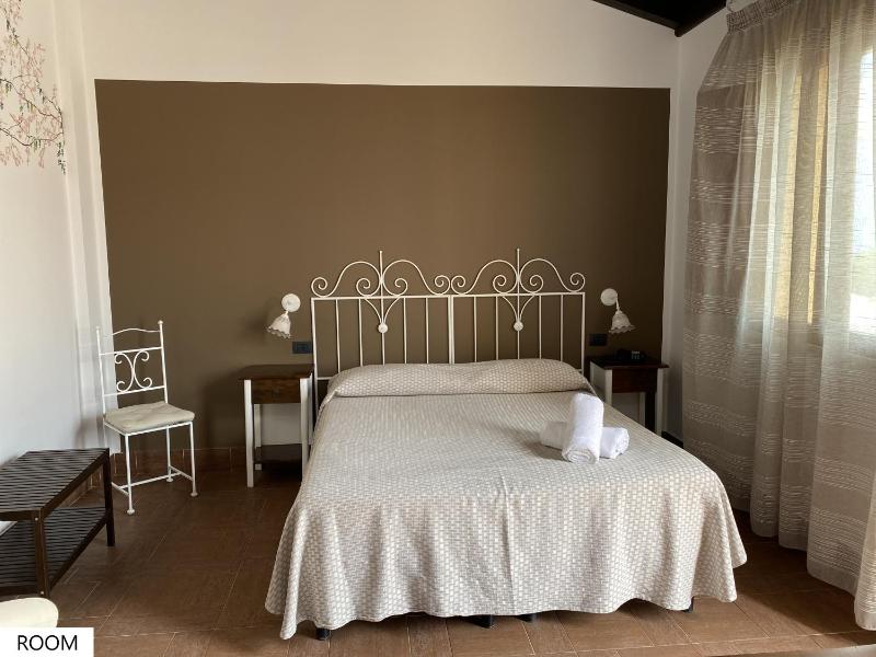 Double or Twin Room image 1
