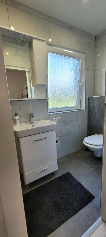 Oz Lux Apartments - image 12