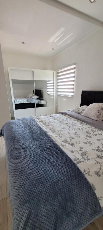 Oz Lux Apartments - image 7