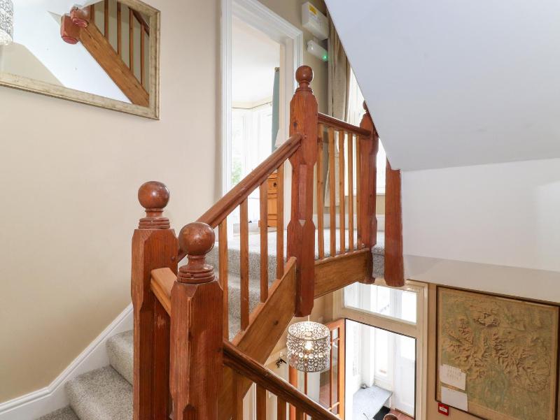 Melbreak House 2 - image 7