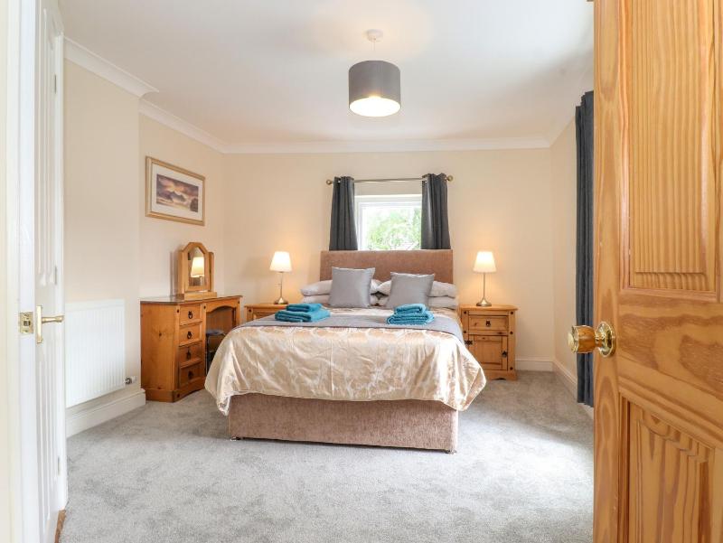 Melbreak House 2 - image 31