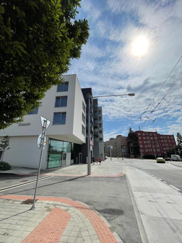 H52 Apartments - image 35