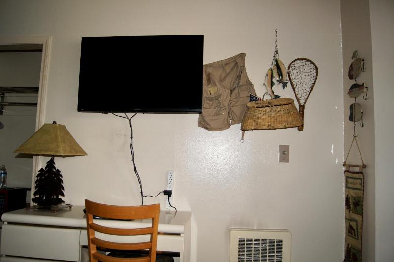 Two-Bedroom Suite image 2