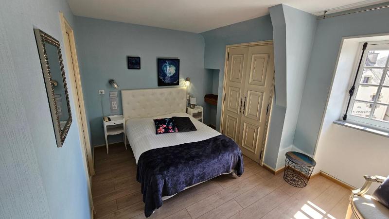 Standard Double Room image 1