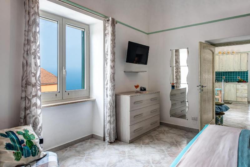Domus Smeraldo terrace and sea view Amalfi Coast - image 23