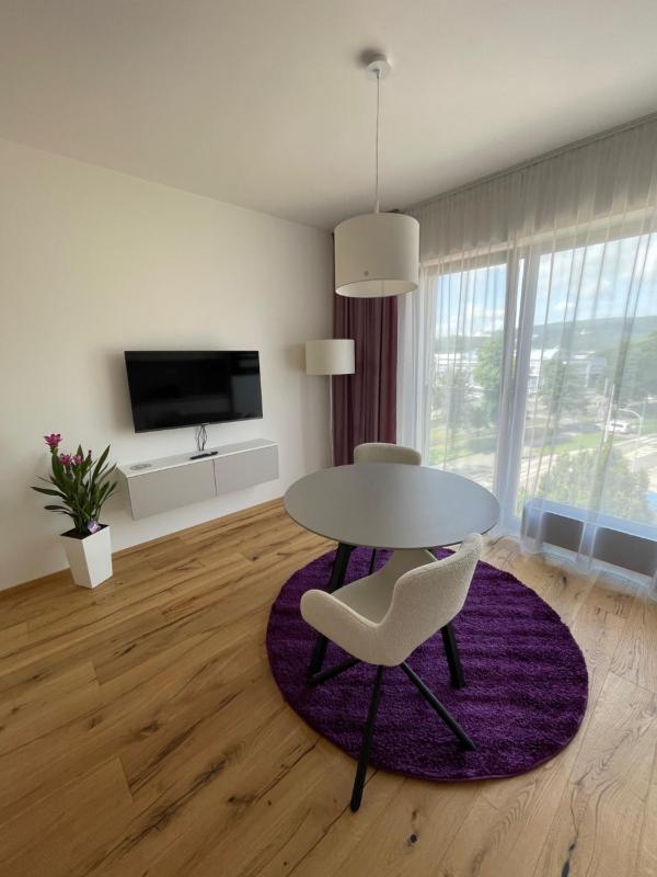 H52 Apartments - image 31