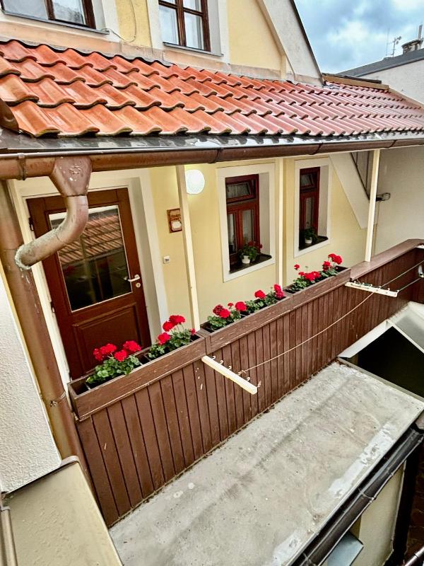 Family Room with Private Bathroom (Třináctá komnata) image 2