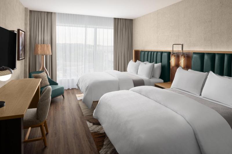 Queen Room with Two Queen Beds image 1