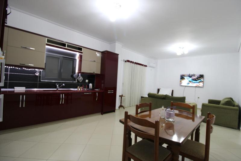 Villa B - image 14