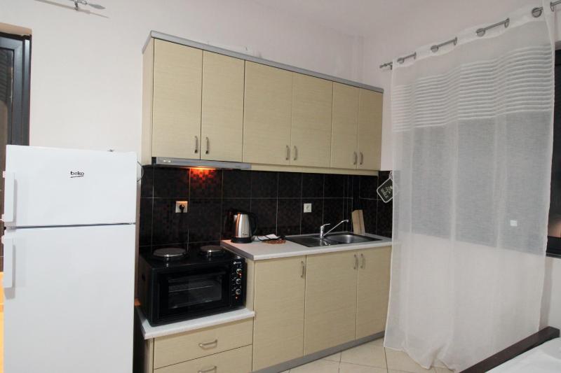 Villa B - image 11