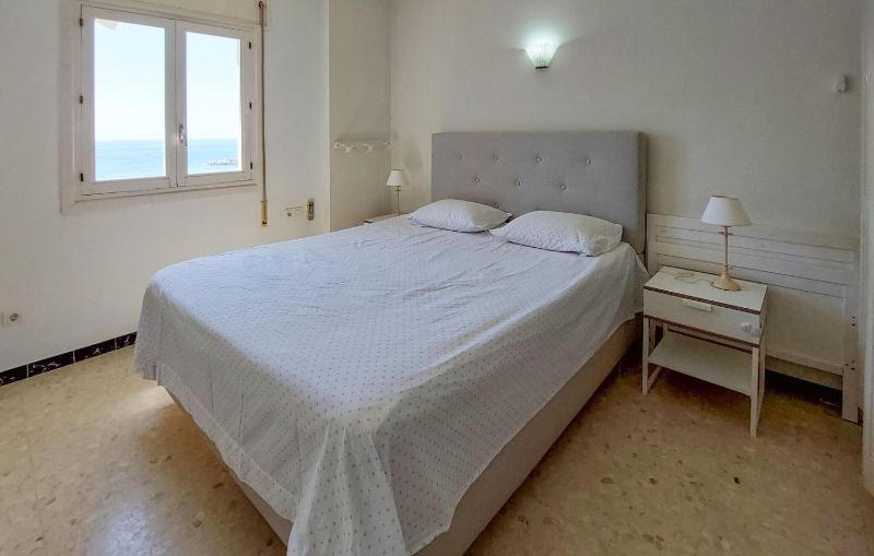 Cozy Apartment In Fuengirola With House Sea View - image 9