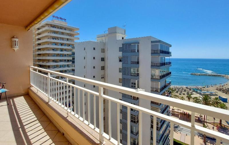 Cozy Apartment In Fuengirola With House Sea View - image 19