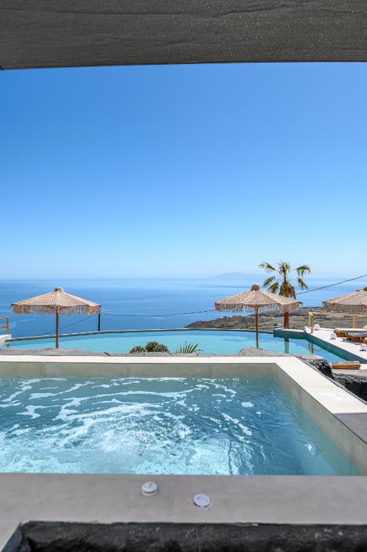Leon luxury suites - image 5
